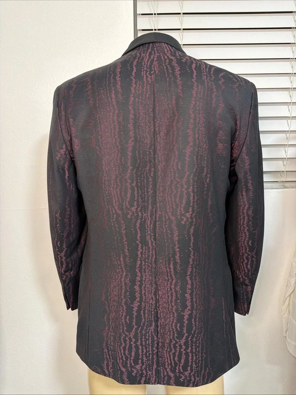 Sean John Mens Exotic Print Tuxedo Suit Jacket Black Purple 40 Regular